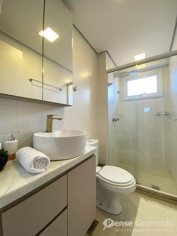 Apartamento 2 Suites - 650M Da Rua Coberta Грамаду Екстер'єр фото