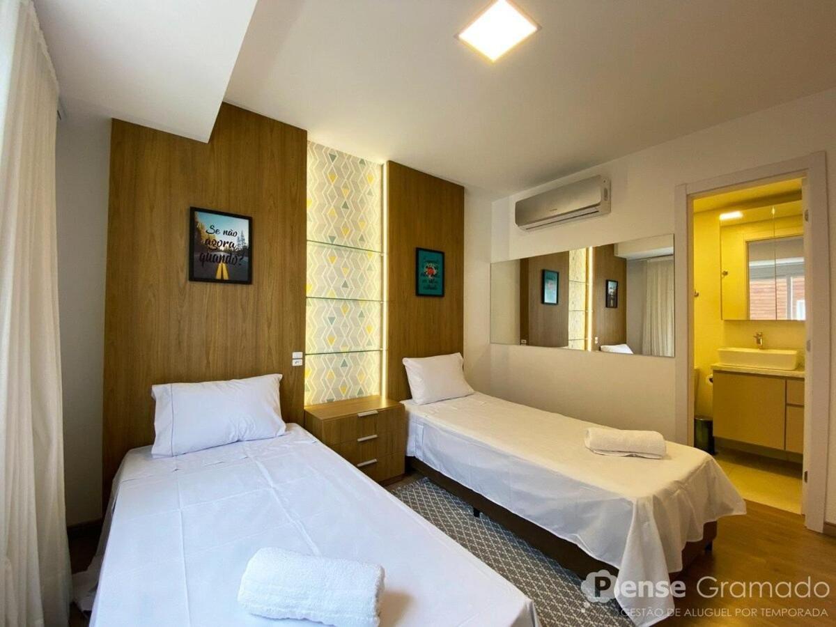 Apartamento 2 Suites - 650M Da Rua Coberta Грамаду Екстер'єр фото